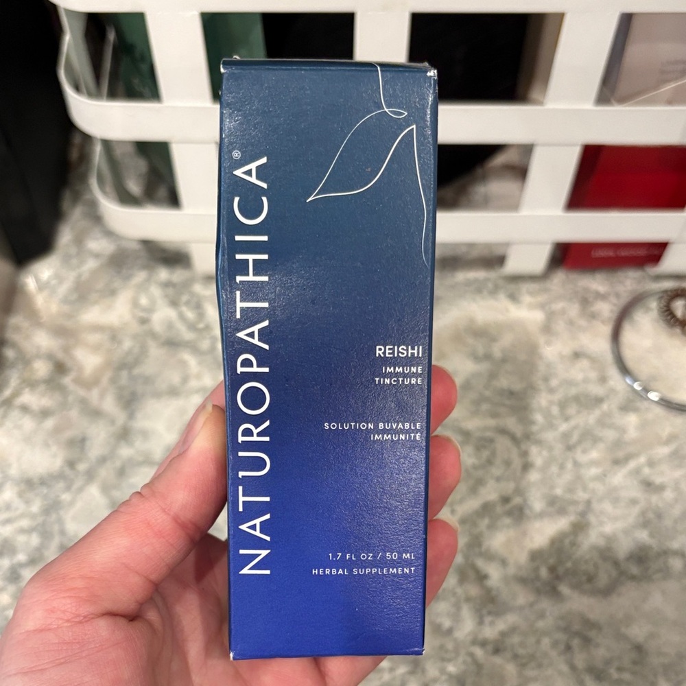 NWT Naturopathica Reishi Immune Tincture